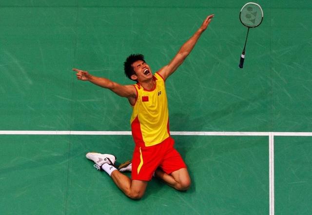 背后总有一 背后总有一