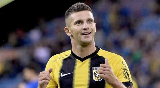 距是不容忽 距是不容忽