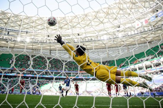 费尔南德斯 费尔南德斯